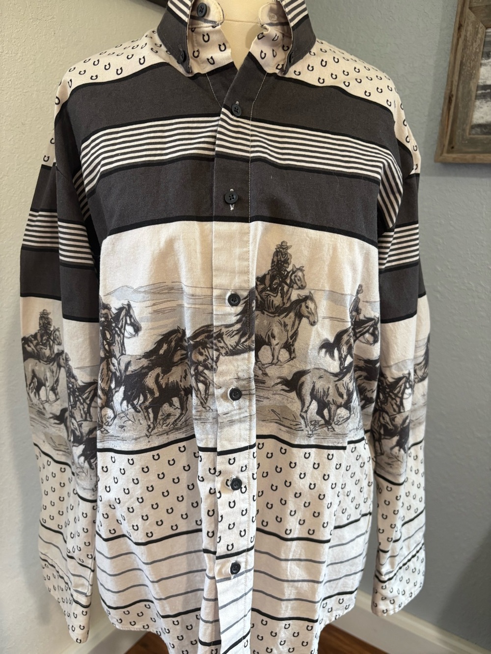 Vintage 90s Roper Western Horse Graphic Border Print Shirt Size Medium Cowboy